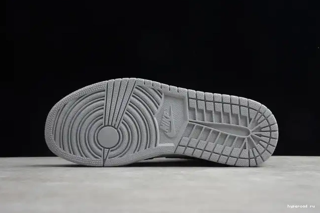 Light 554724-092 Mid Smoke 1 Jordan Grey AIR 0417